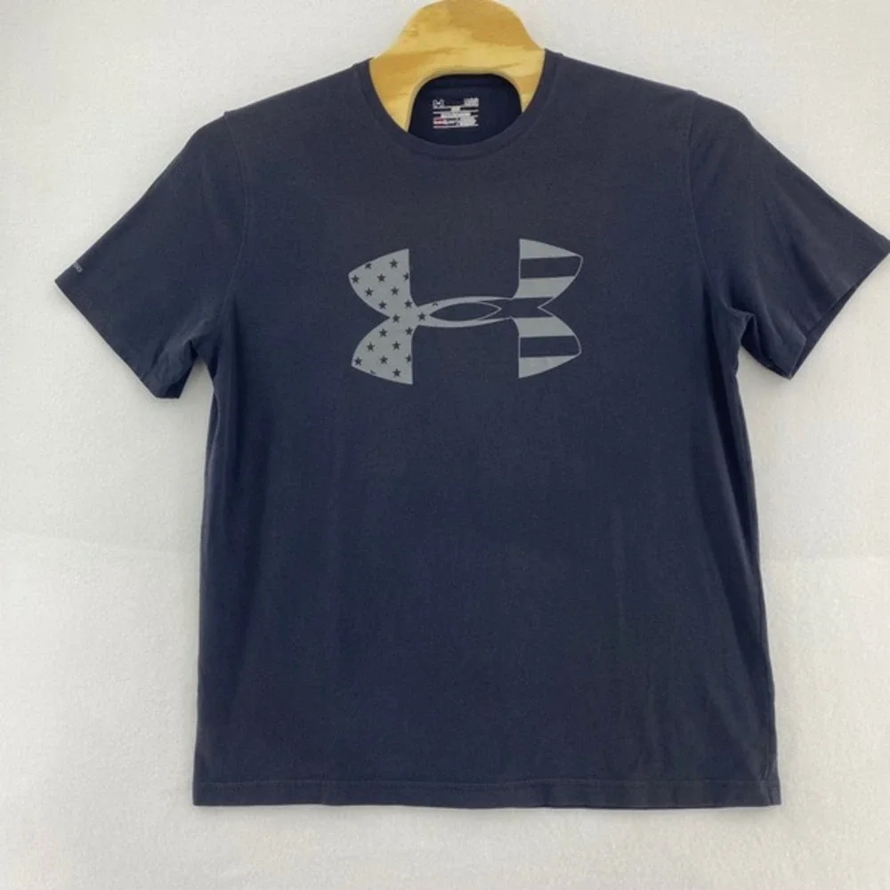 Under Armour L HeatGear Black T-Shirt American Flag Logo Loose‎ Fit Mens